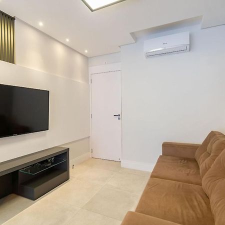 Porto Madero - Amplo Apartamento Em Condo Com Piscina Бомбиньяс Экстерьер фото