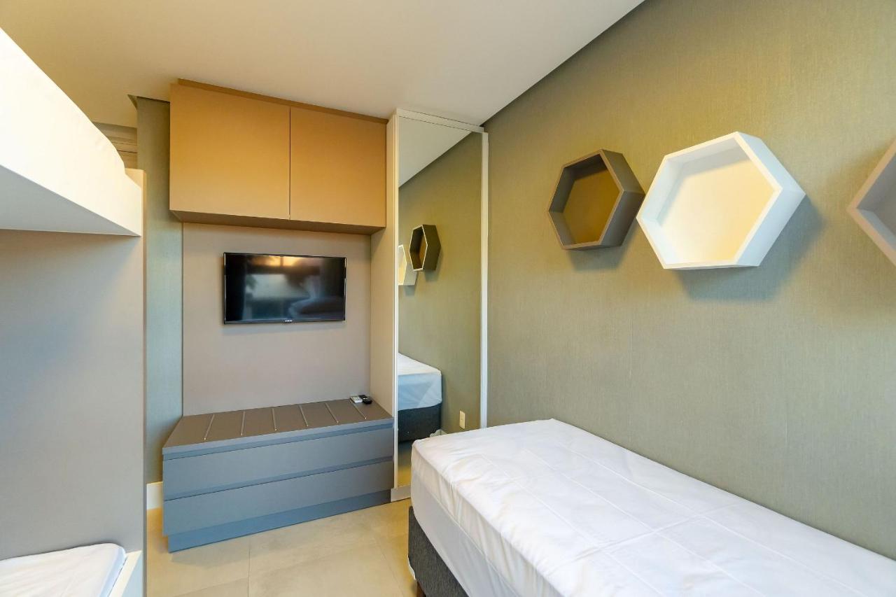 Porto Madero - Amplo Apartamento Em Condo Com Piscina Бомбиньяс Экстерьер фото
