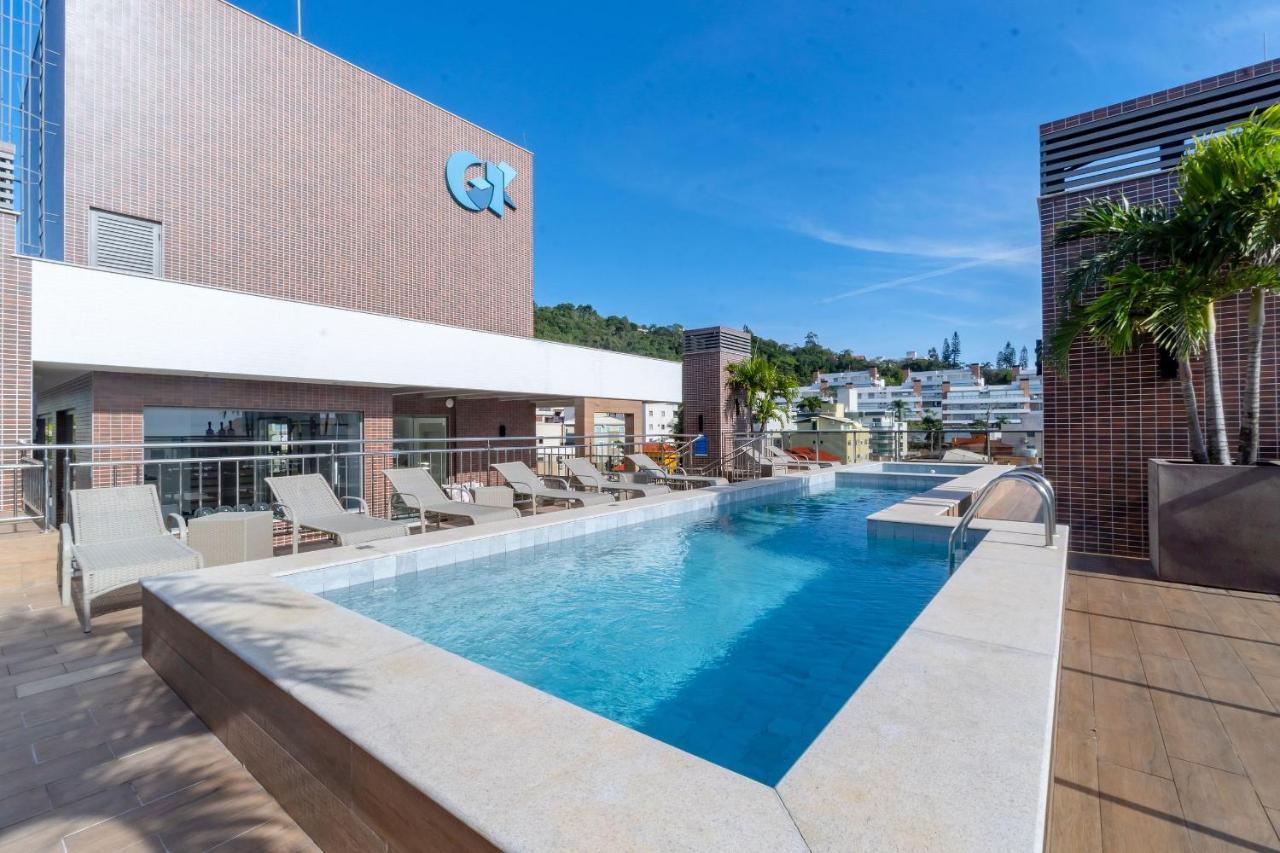 Porto Madero - Amplo Apartamento Em Condo Com Piscina Бомбиньяс Экстерьер фото