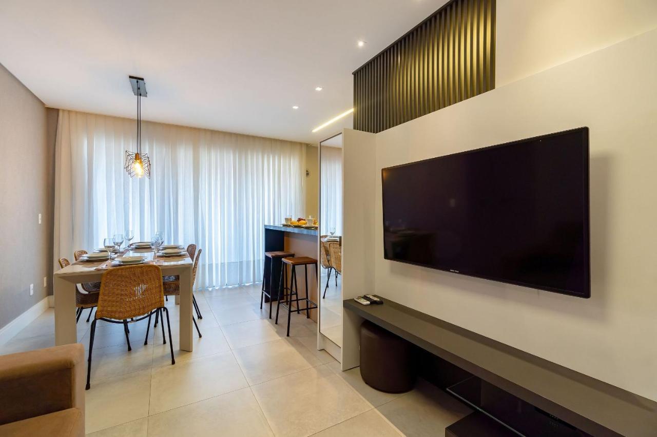 Porto Madero - Amplo Apartamento Em Condo Com Piscina Бомбиньяс Экстерьер фото